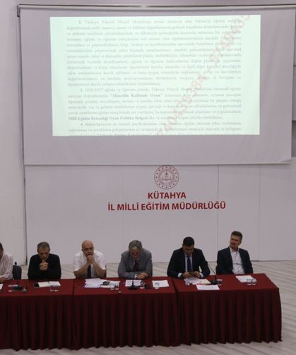 Kütahya’da yeni eğitim yılı öncesi müdürler kurulu toplandı