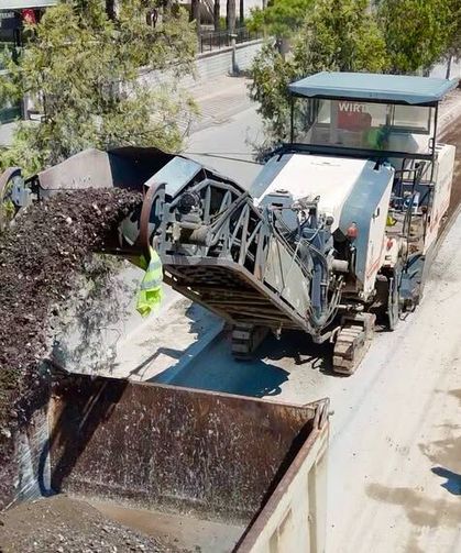 Kütahya’da Tunçbilek ve Etiler Caddelerinde Asfalt Hazırlığı Başladı