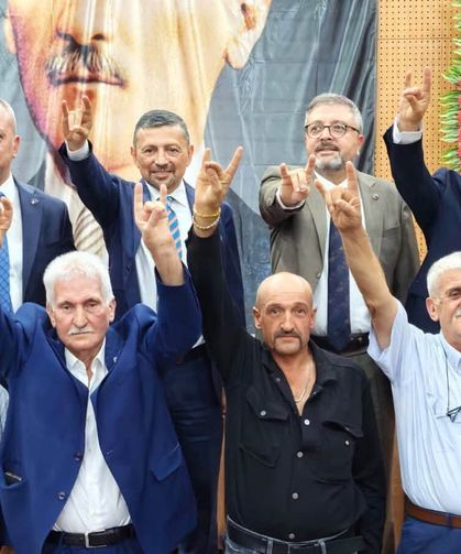MHP Simav’da Yeni Dönem: Mahmut Karaduman İlçe Başkanı Seçildi