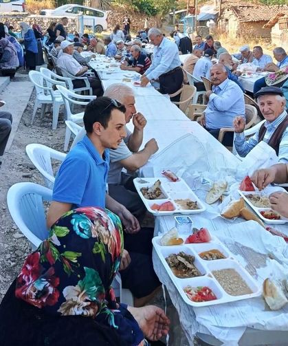 Kütahya’da Şeyh Çakır Sultan İçin Geleneksel Hayır Buluşması
