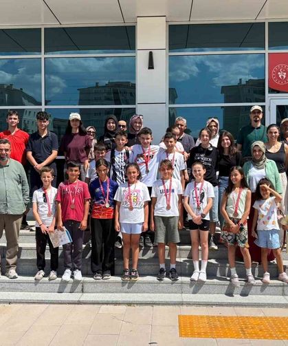 Kütahya’da Zafer Coşkusu Oryantiring Yarışıyla Yaşandı