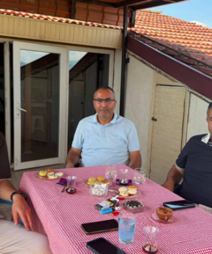 Gediz Belediye Başkanı Akel, esnaflar ile bir araya geldi