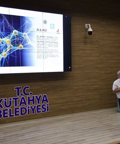 Kütahya Belediyesi'nde yapay zeka eğitimi programı düzenlendi