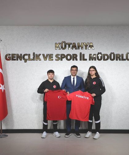 Kütahya'da milli gurur: 2 sporcu Avrupa Kuraş Şampiyonası’nda Türkiye'yi temsil edecek