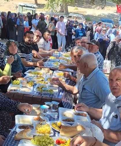 Emet'te üç köyde güz hayrı etkinliği gerçekleştirildi