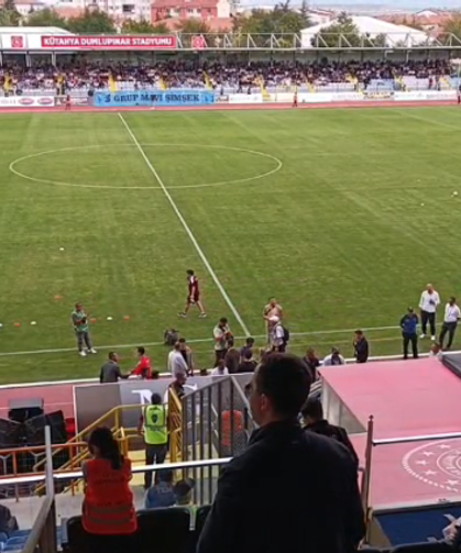Gökhan Tepe Dumlupınar Stadyumu’nu coşturdu
