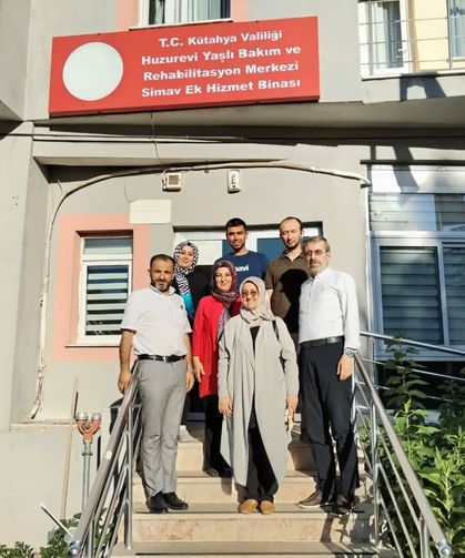 Kütahya Aile ve Sosyal Hizmetler İl Müdürü Uslu'dan huzurevine ziyaret