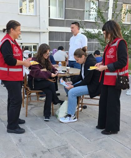 Kütahya'da öğrencilere KADES ve şiddetle mücadele başvuru mekanizmaları anlatıldı