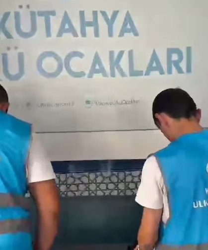 Ülkü Ocakları Kütahya İl Başkanlığı'dan öğrencilere anlamlı destek