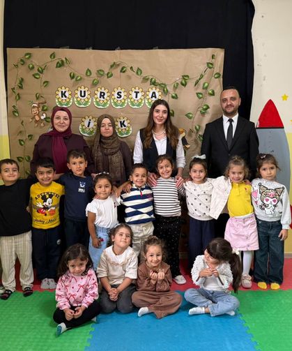 Çavdarhisar Kaymakamı Sevde Nur Mantı, minik öğrenciler ile buluştu