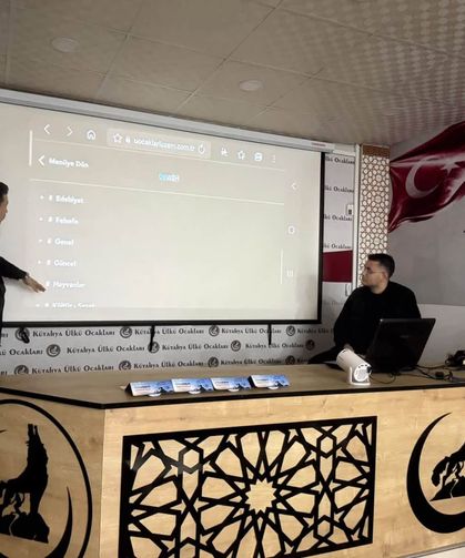 Kütahya Ülkü Ocakları'nda UZEM programı tanıtımı gerçekleştirildi