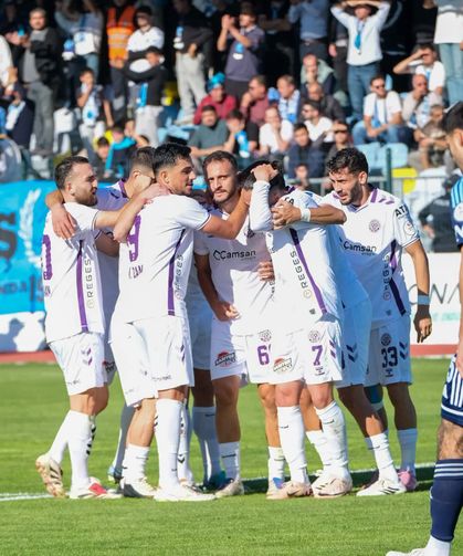 Dumlupınar'da şok: Kütahyaspor ilk yarıyı 3-0 geride kapattı