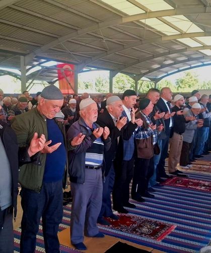 Hisarcık’ta şükür ve yağmur duası için buluştular