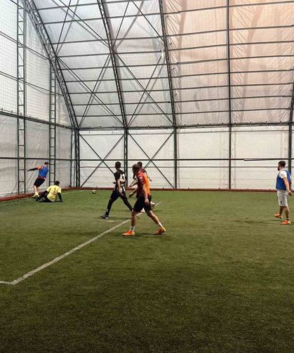 Hisarcık AK Gençlik Halı Saha Turnuvası'nda final heyecanı yaşandı