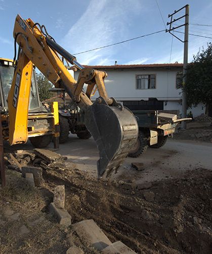 Simav’da doğalgaz ağı genişliyor: Yeşilova’da çalışmalar başladı