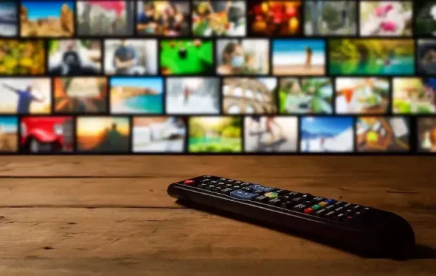 16 Kasım 2025 Pazar TV Yayın Akışı: Bu Akşam Hangi Diziler ve Programlar Var?