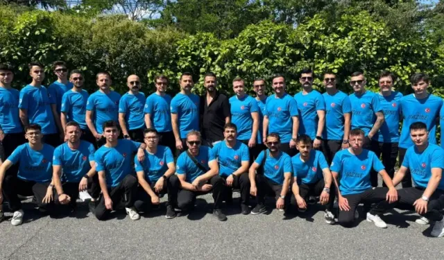 “Kütahya Ağaları” İstanbul Sahnesinde Fırtına Gibi Esti!
