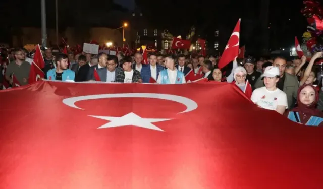 Kütahya’da "15 Temmuz Demokrasi ve Milli Birlik Günü" yürüyüşü