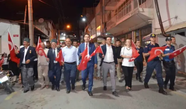 Halk 15 Temmuz’da Kenetlendi