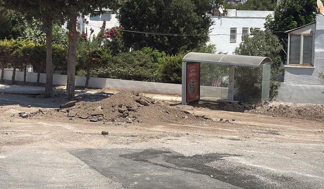Bodrum’da Patlayan Su Hattı Trafiği Felç Etti