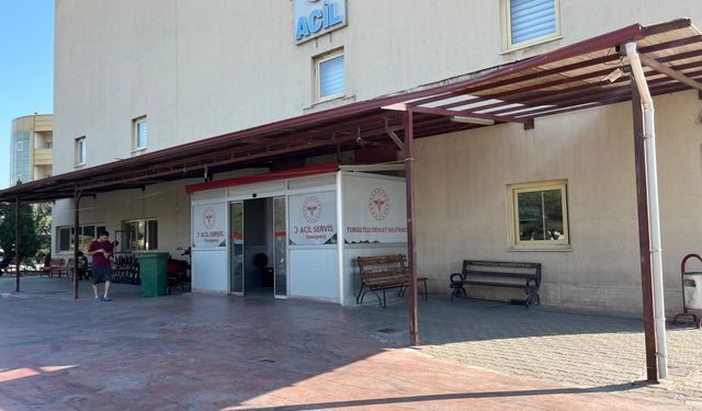 İzmir'de 68 işçi, gıda zehirlenmesi şüphesiyle hastaneye başvurdu