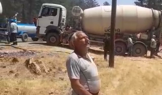 Kütahyalı vatandaşlar, beton pompası ile Bursa'daki yangına müdahale etti