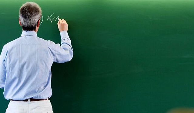 MEB'te dengeler değişti: Müdürlüğü etkileyecek yönetmelik Resmi Gazete'de