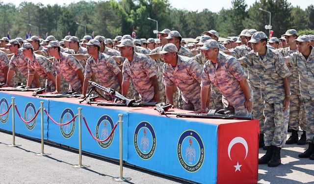 Kütahya’da Bedelli Askerler Törenle Yemin Etti