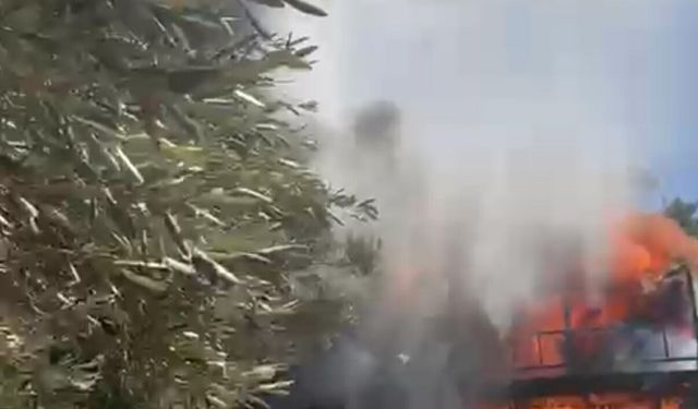 Ev Yangını Korkuttu, Orman Tehlikeden Kurtuldu