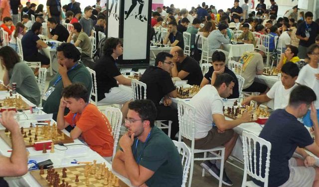 Balıkesir’de Satranç Tahtası Uluslararası Arenaya Açıldı