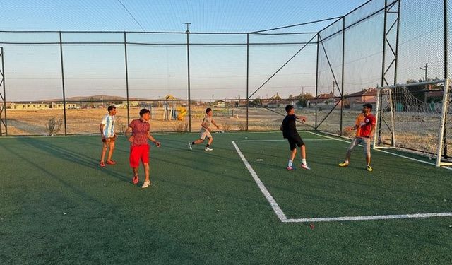Mahmudiye Sahalarında Futbol Şöleni