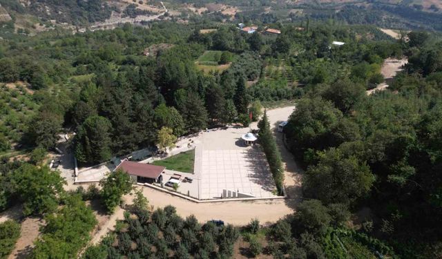 Vatandaşlar, kahramanlık destanlarını yerinde dinledi