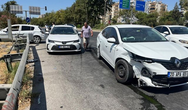 Tedavi için hastaneye giderken kaza yaptı