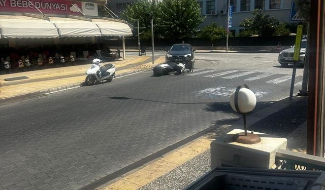 Okul önünde motosiklet kazası kanlı bitti