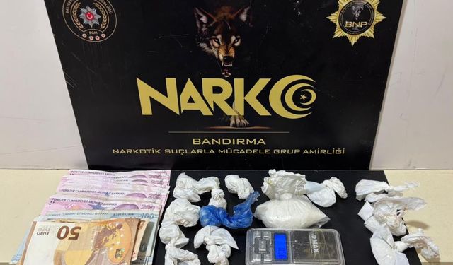 Zehir tüccarlarına darbe: 2 tutuklama