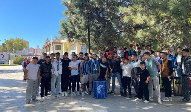 Kütahyasporlular, Afyonspor Maçı Öncesi Coşkuyla Kenetlendi