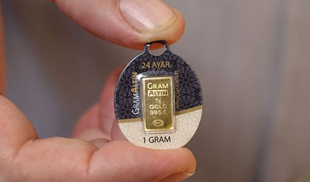 Altında rekor üstüne rekor! Gram Altın 4 Bin 720 TL’yi Geçti