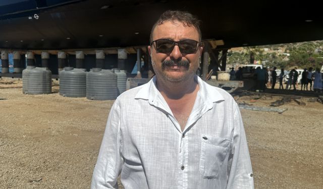 Bodrum’da 50,5 Metrelik ‘Oğuz Khan’ Yelkenlisi Denize İndirildi