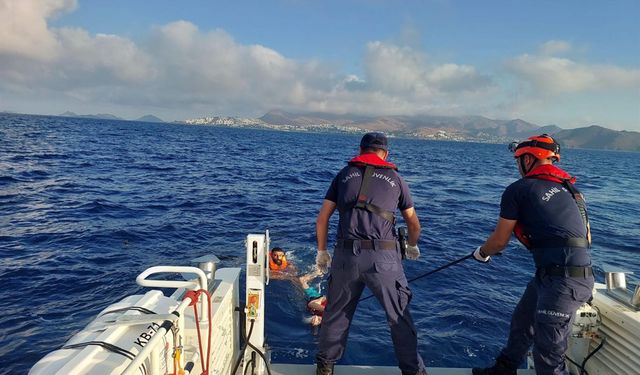 Ege’de tehlikeli yolculuk: 5 kaçak göçmen yakalandı