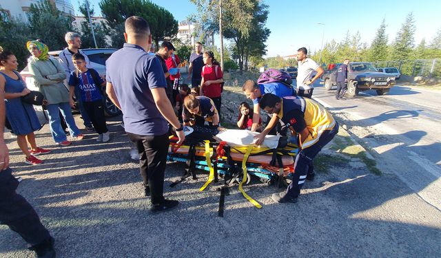 Servis ve ticari araç çarpıştı: Öğrenciler yaralandı