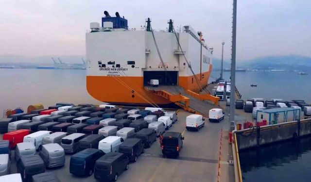 Çekiciler ve Otobüs İhracatında Rekor Artış: Ağustosta Yüzde 19 ve 26