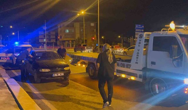 Otomobilden ateş açtı, olay yerinden kaçtı