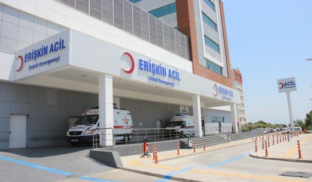 Attan düşen minik yaralandı