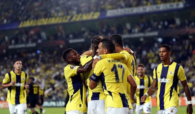 Fenerbahçe, Dinamo Zagreb deplasmanına çıkıyor