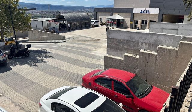 Tavşanlı'da hastane önü trafik sorunu çözüme kavuştu