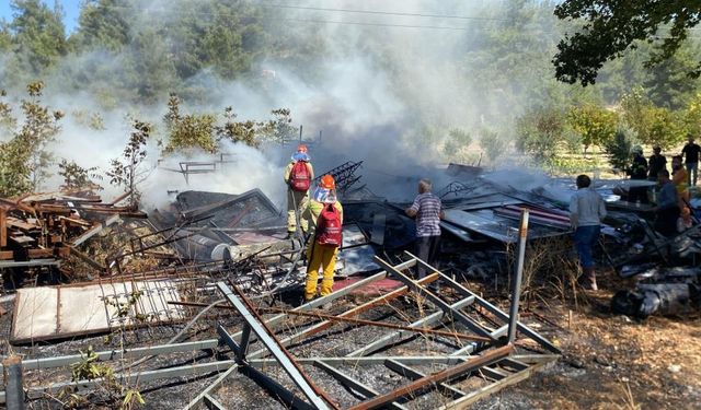 Kaynaktan çıkan kıvılcımlar yangın çıkardı