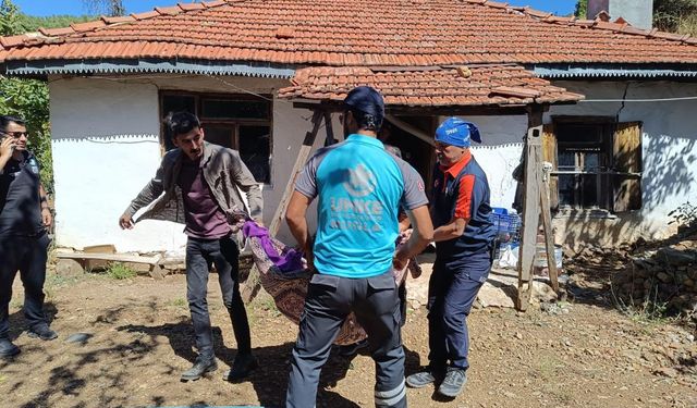 Orman yangını sebebiyle mahalleler boşaltıldı