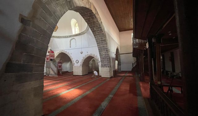 Kütahya’nın Asırlık Mirası: Takvacılar Camii