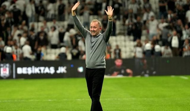 Beşiktaş kadrosu yenilendi: 25 oyuncuyla yollar ayrıldı