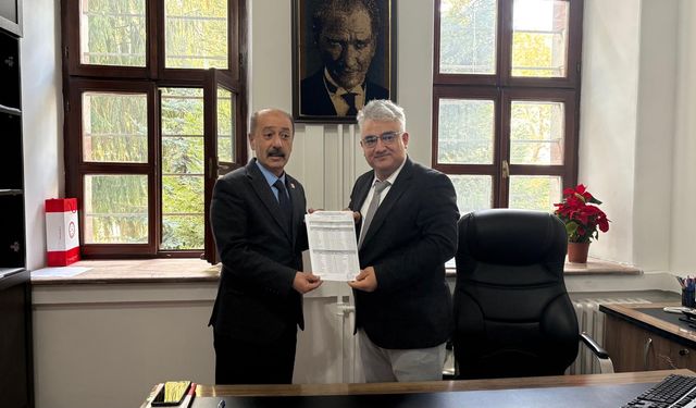 Yenikaya mazbatasını aldı: “Köy köy çalışacağız”